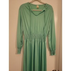Vintage Green Long Sleeve Dress with Smocked Waist